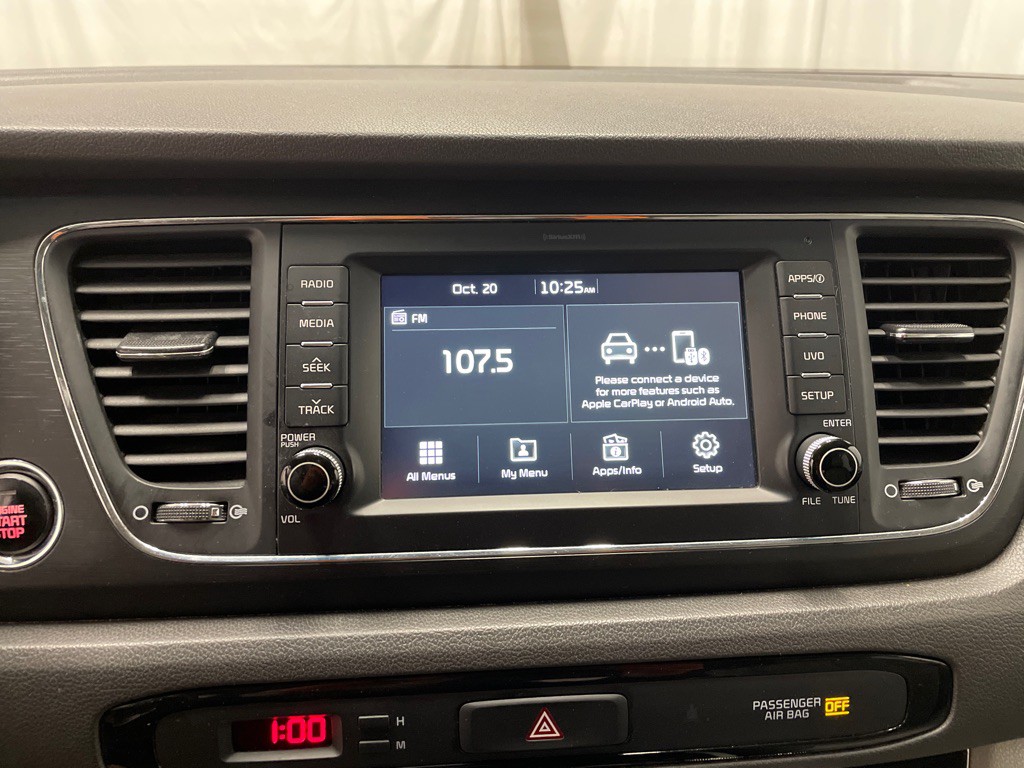 2017 Kia Sedona Image 26