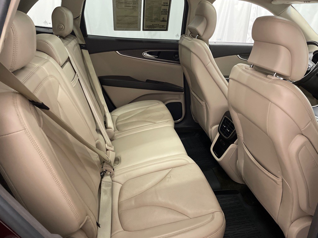 2017 Lincoln MKX Image 20