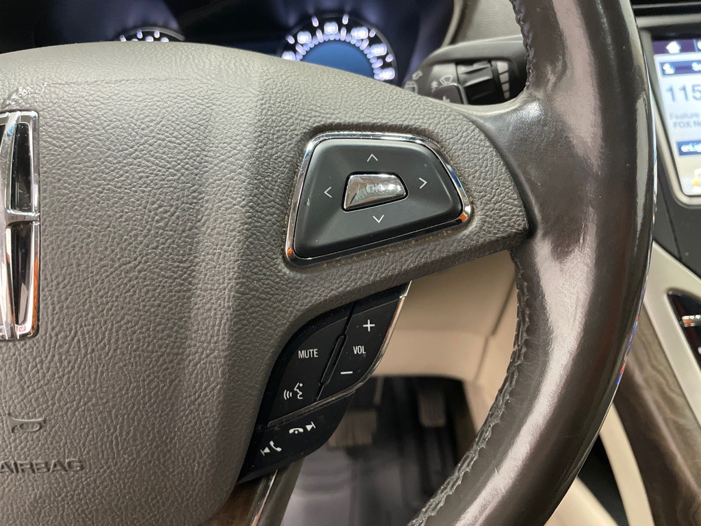 2017 Lincoln MKX Image 31