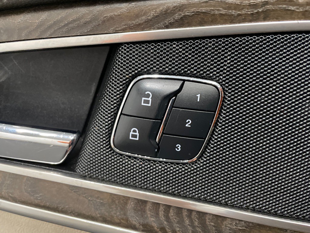 2017 Lincoln MKX Image 34