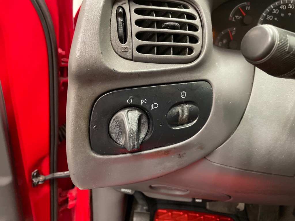 2003 Ford F-150 Image 22