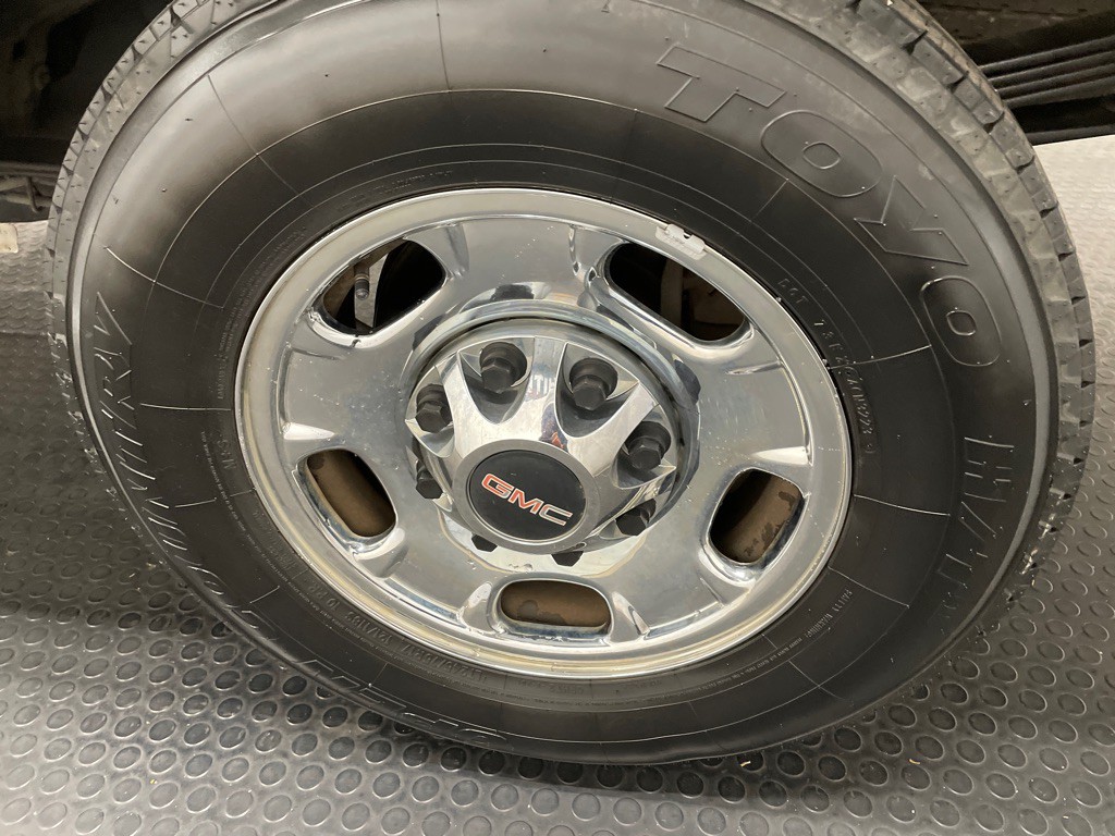 2011 GMC Sierra Image 7