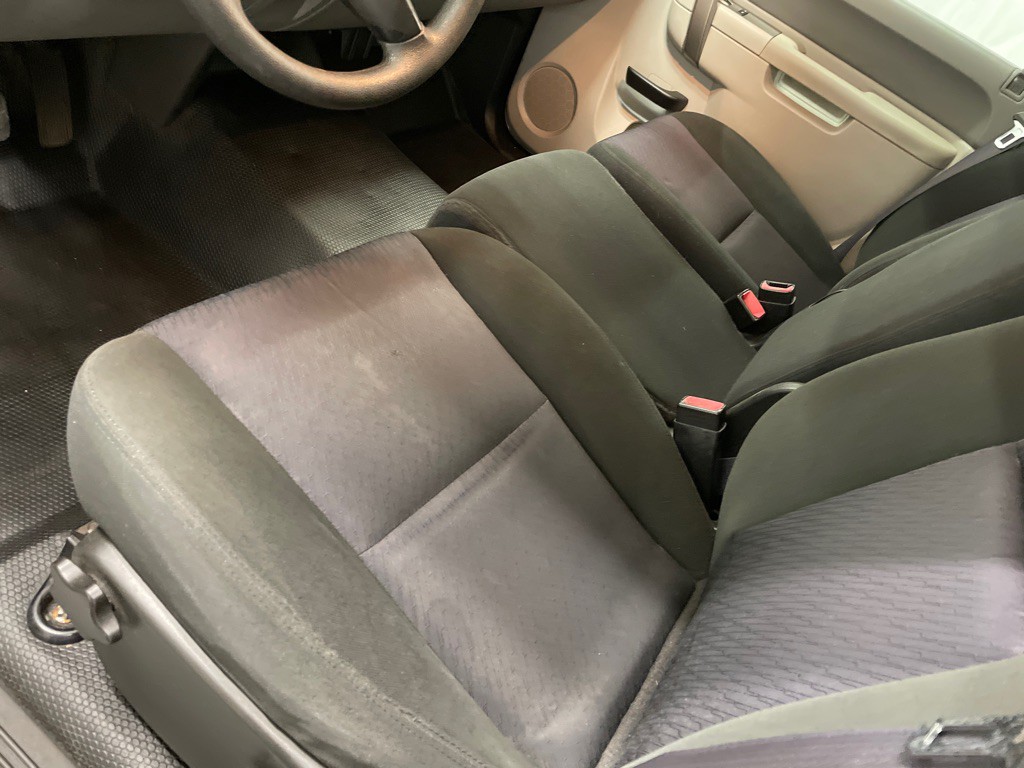 2011 GMC Sierra Image 11