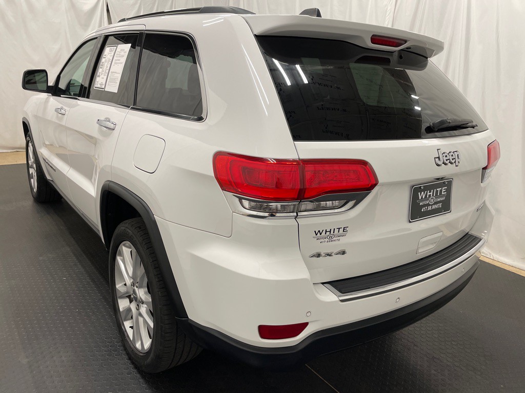 2017 Jeep Grand Cherokee Image 6