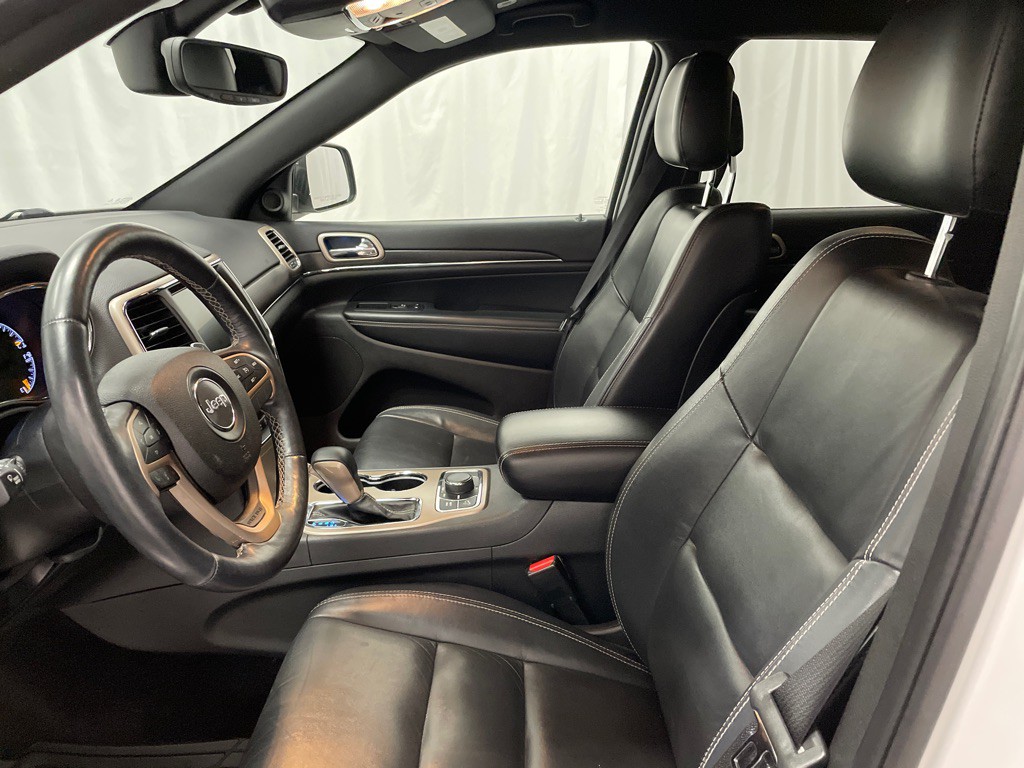 2017 Jeep Grand Cherokee Image 8