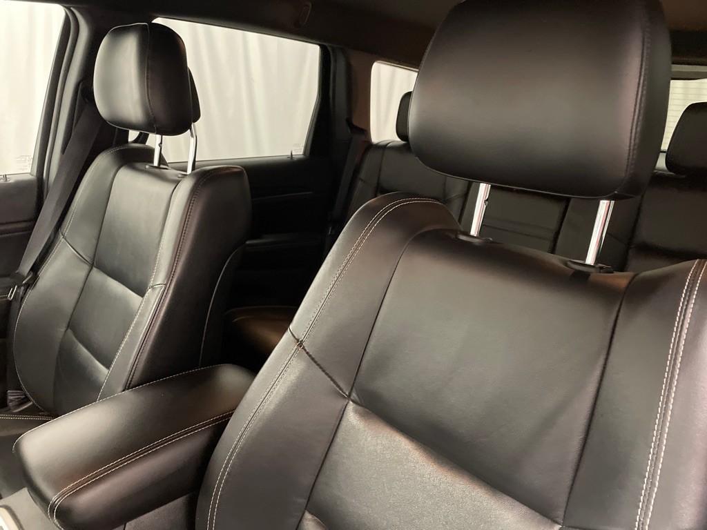 2017 Jeep Grand Cherokee Image 9