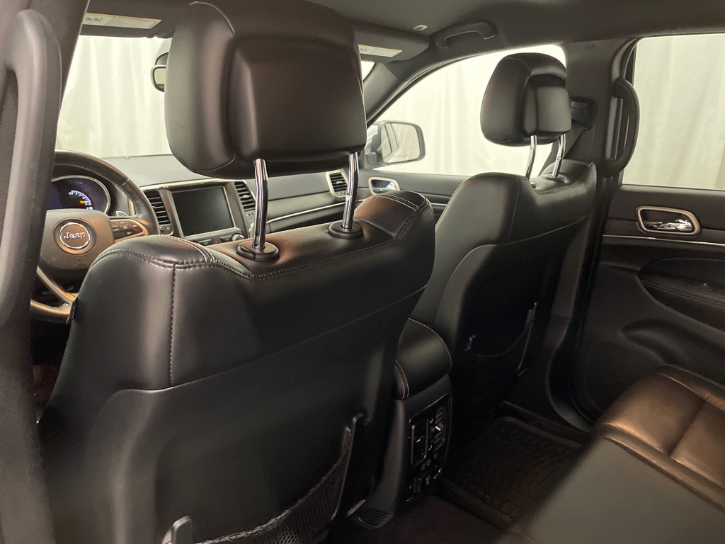 2017 Jeep Grand Cherokee Image 14