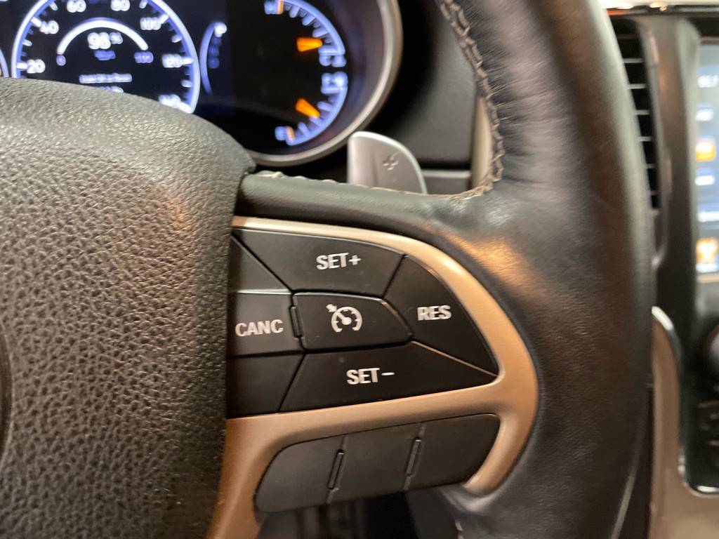 2017 Jeep Grand Cherokee Image 31