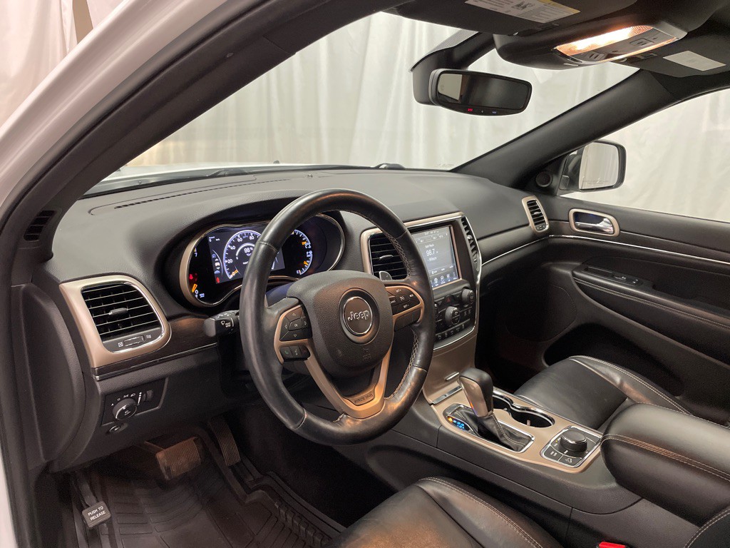 2017 Jeep Grand Cherokee Image 36