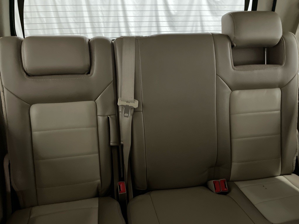 2005 Ford Expedition Image 25