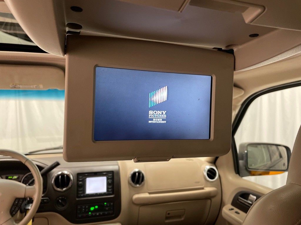 2005 Ford Expedition Image 27