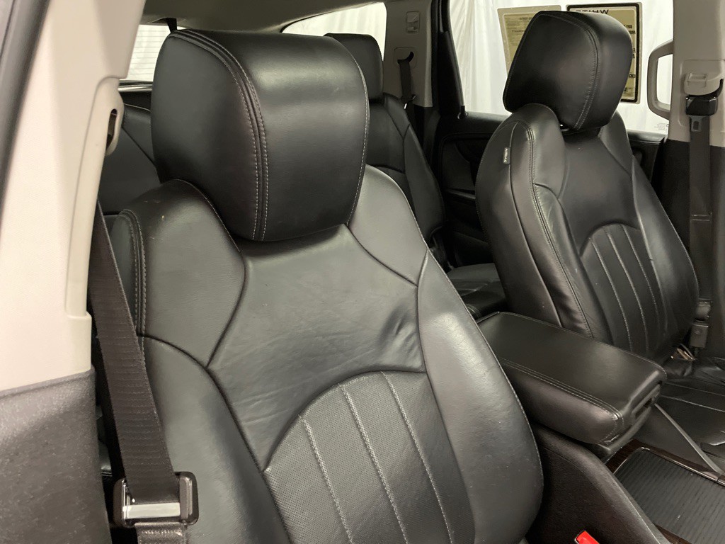 2016 Chevrolet Traverse Image 17