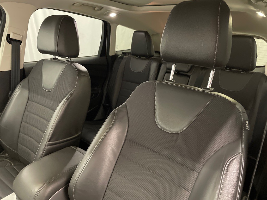 2015 Ford Escape Image 9