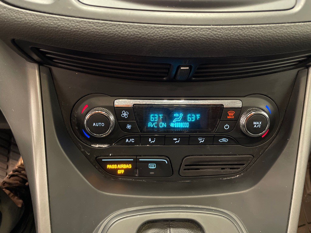 2015 Ford Escape Image 29