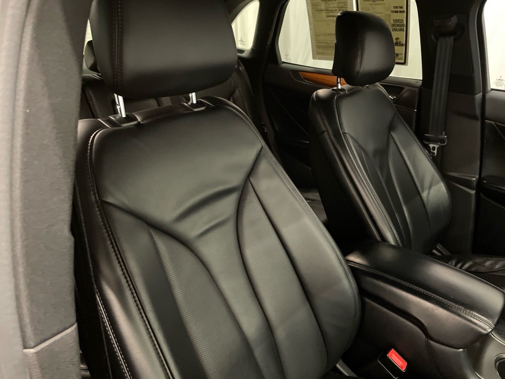 2017 Lincoln MKC Image 17