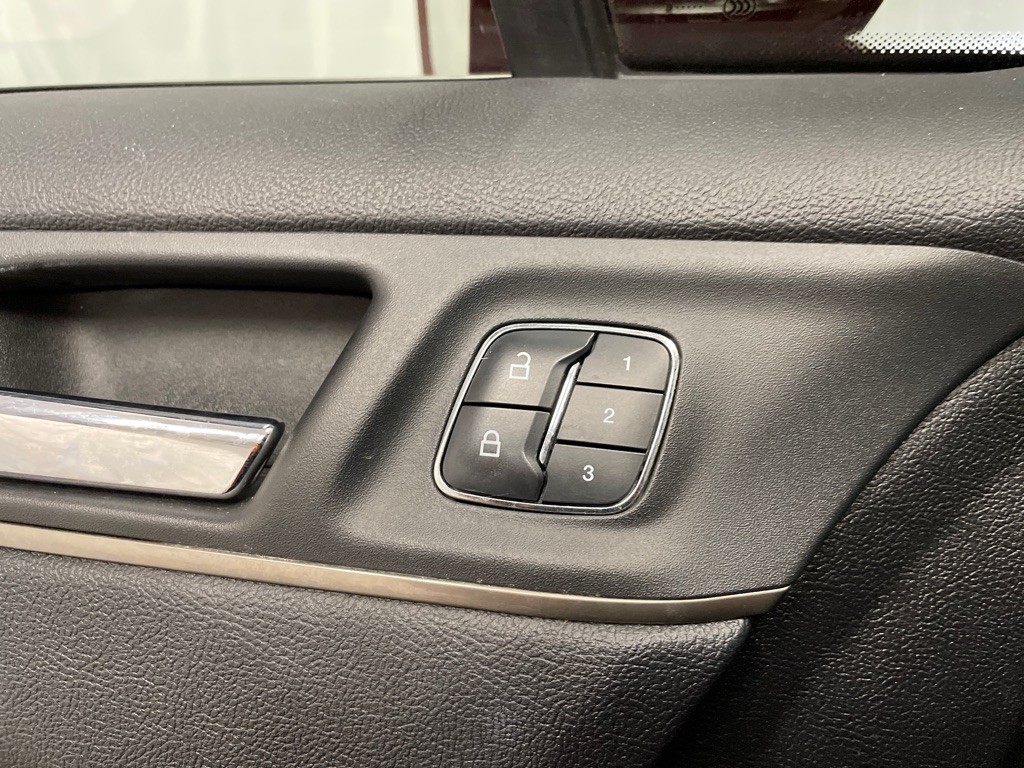 2017 Lincoln MKC Image 33