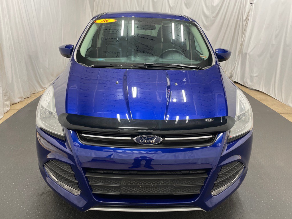 2016 Ford Escape Image 2