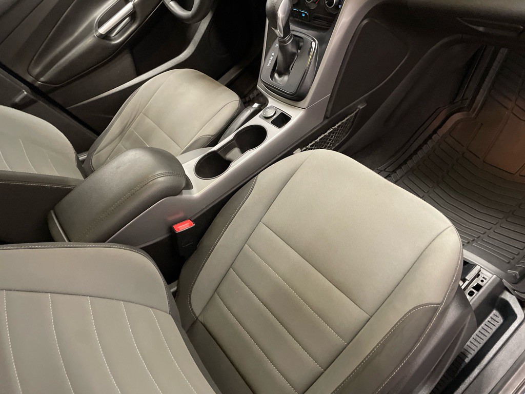 2016 Ford Escape Image 18