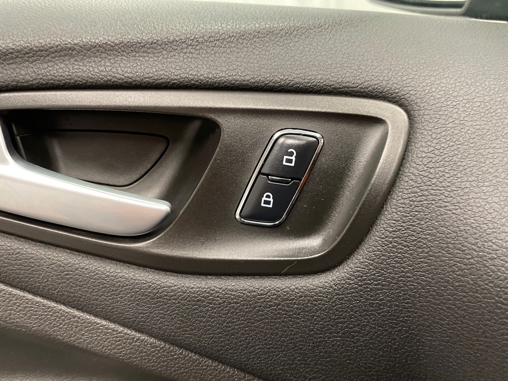 2016 Ford Escape Image 34