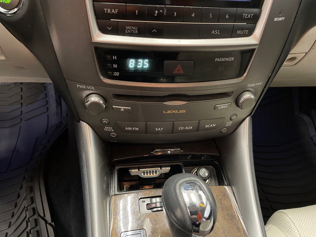 2012 Lexus IS 250 Image 27