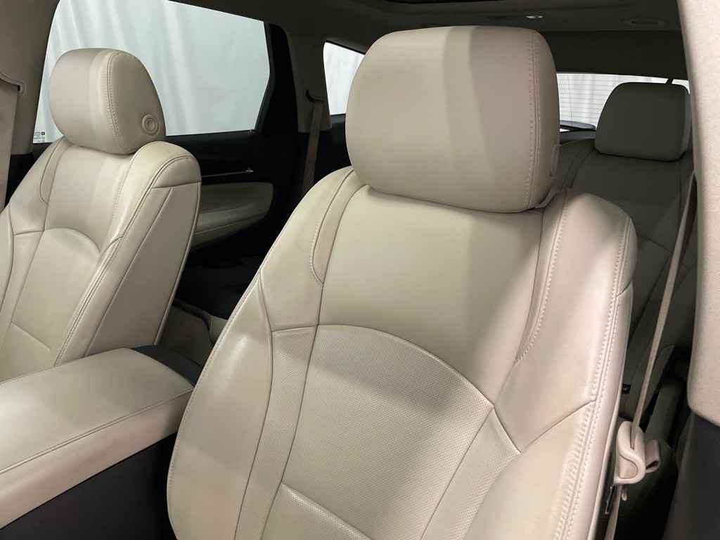 2021 Buick Enclave Image 9