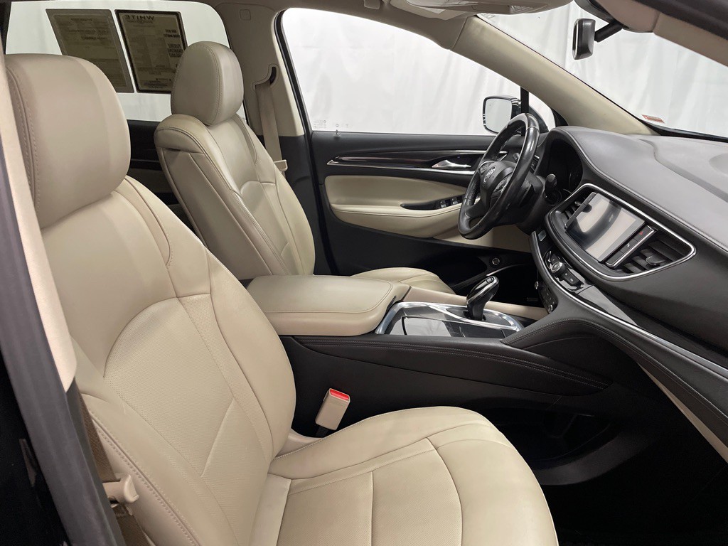 2021 Buick Enclave Image 16