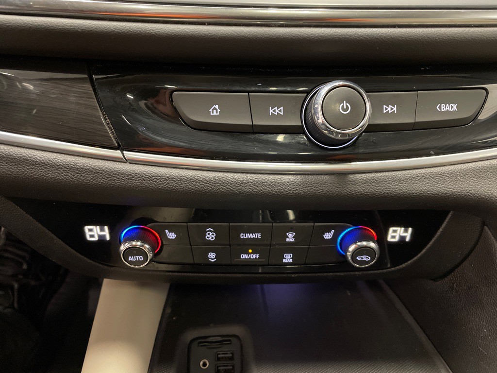 2021 Buick Enclave Image 30