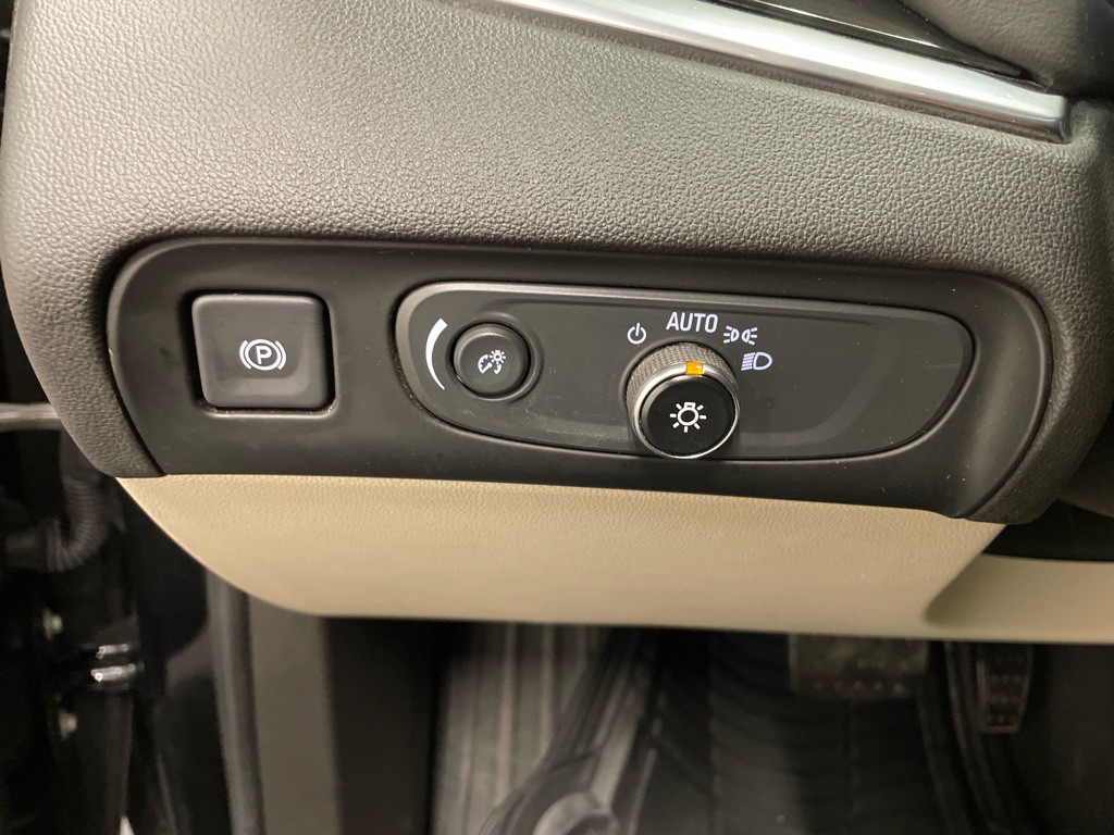 2021 Buick Enclave Image 33