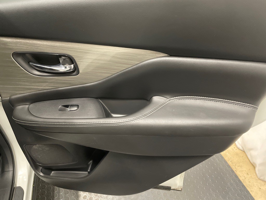 2018 Nissan Murano Image 23