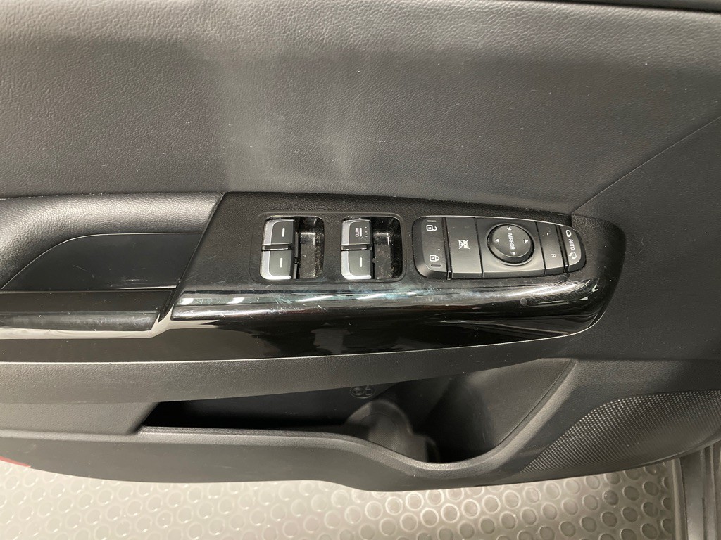 2018 Kia Sportage Image 32