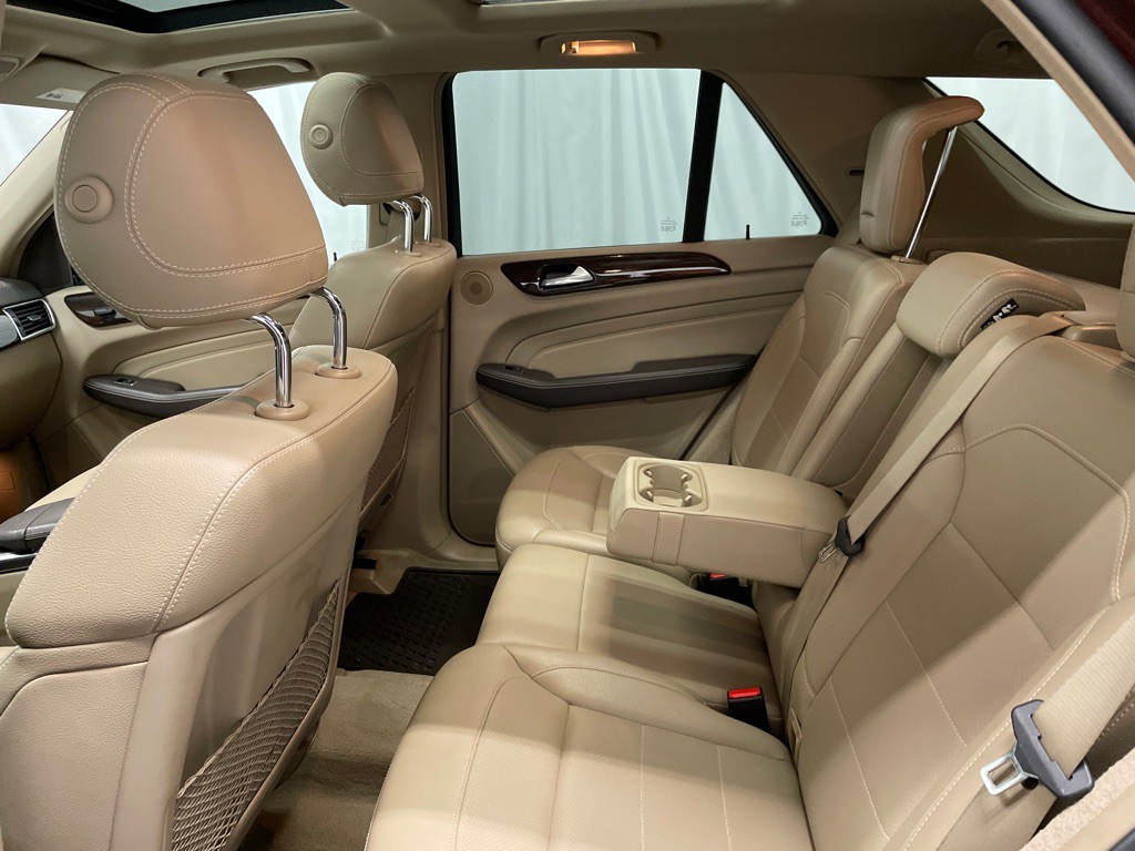 2013 Mercedes-Benz M-Class Image 12