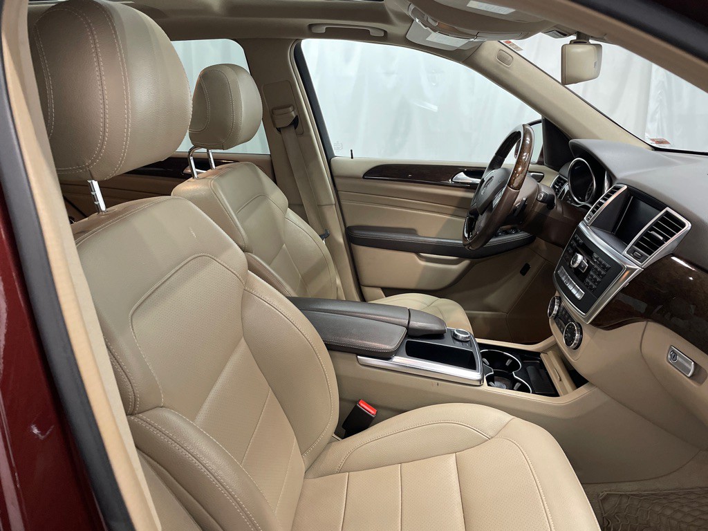 2013 Mercedes-Benz M-Class Image 16