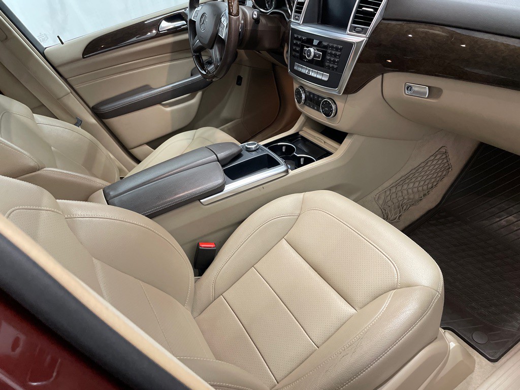 2013 Mercedes-Benz M-Class Image 18