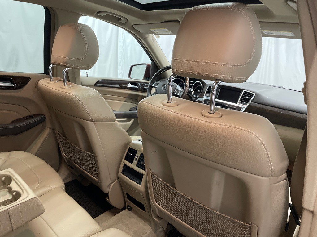 2013 Mercedes-Benz M-Class Image 22