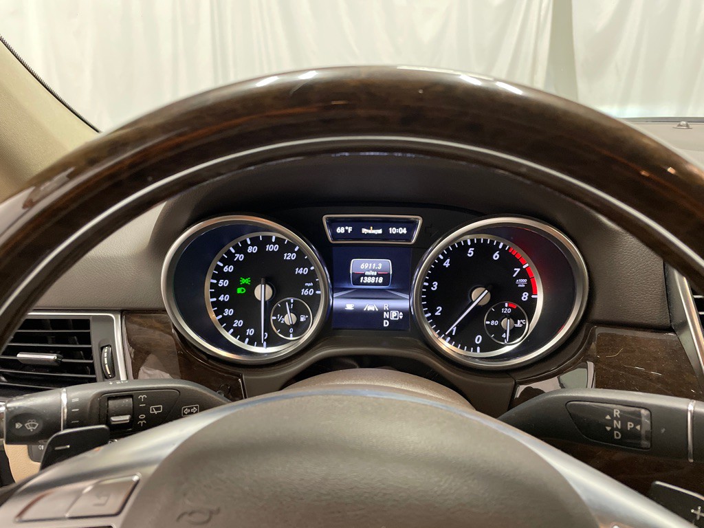 2013 Mercedes-Benz M-Class Image 26