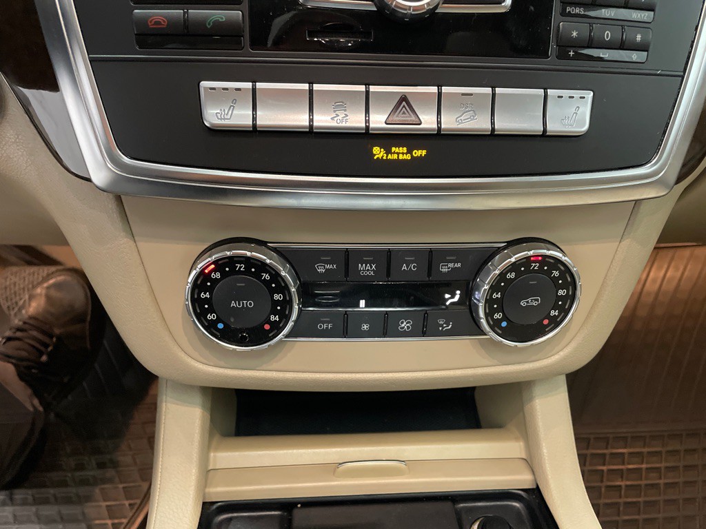 2013 Mercedes-Benz M-Class Image 30