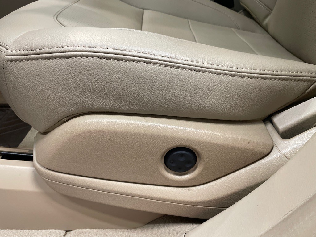 2013 Mercedes-Benz M-Class Image 38