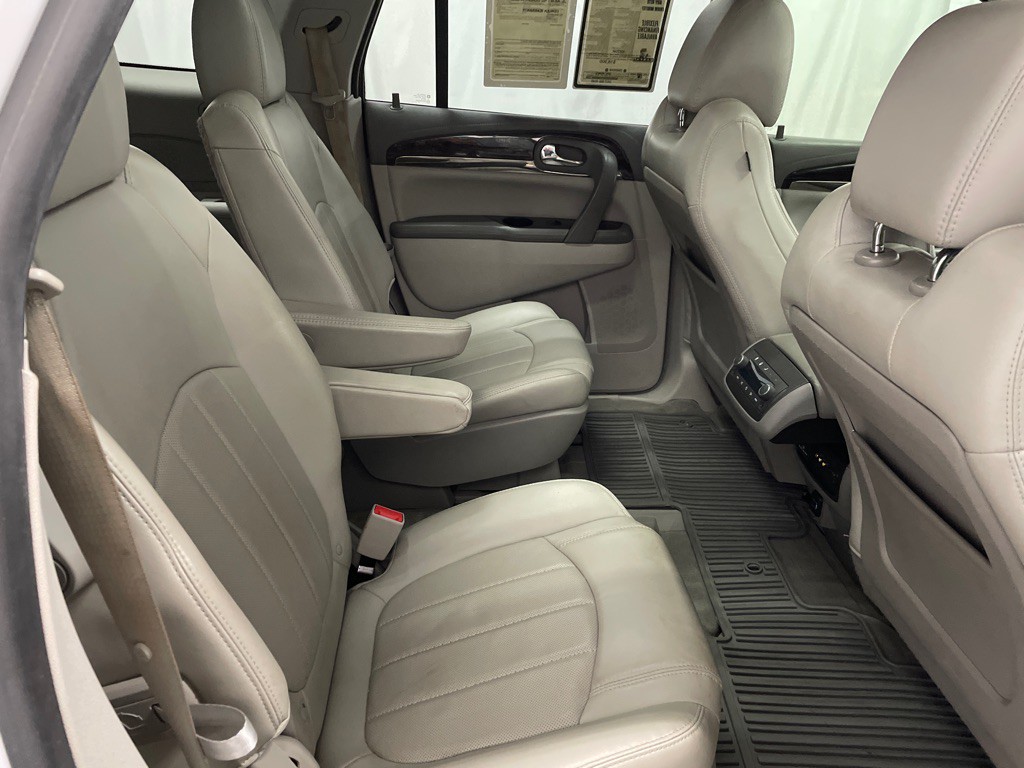 2017 Buick Enclave Image 20