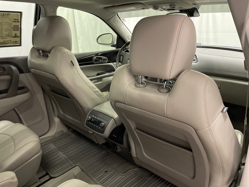 2017 Buick Enclave Image 22