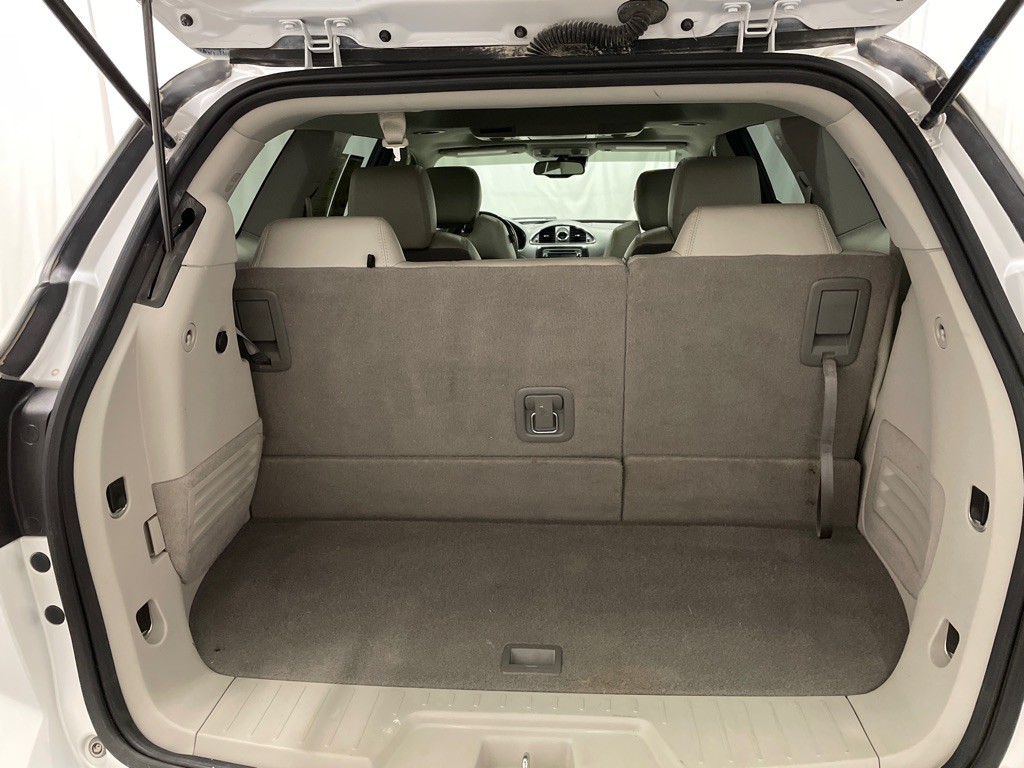 2017 Buick Enclave Image 24