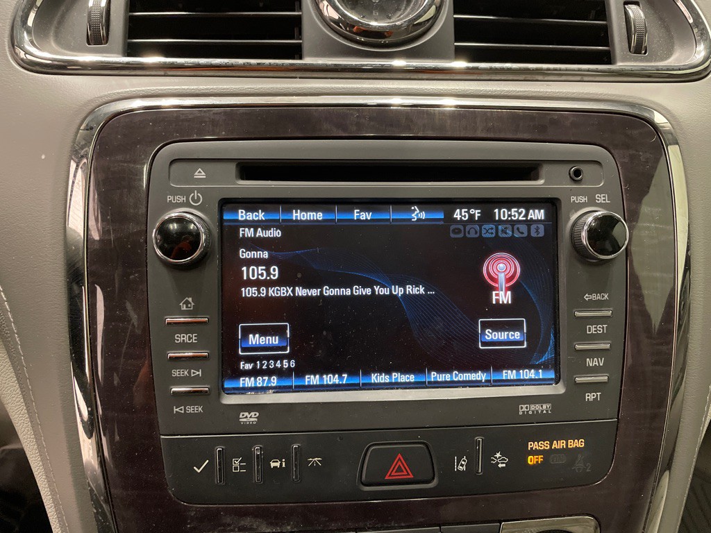 2017 Buick Enclave Image 30