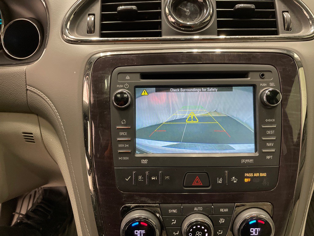 2017 Buick Enclave Image 32