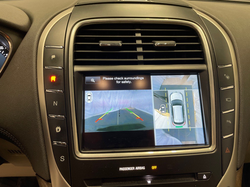 2016 Lincoln MKX Image 28