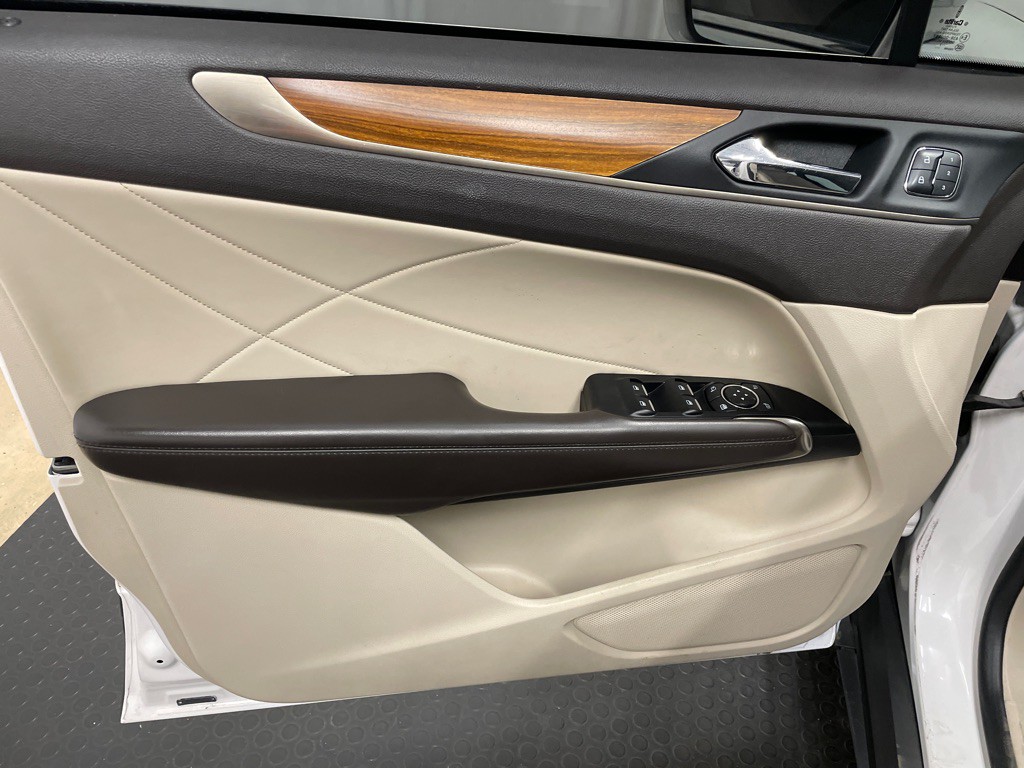 2018 Lincoln MKC Image 11
