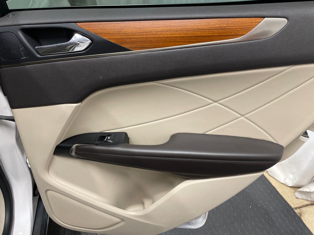 2018 Lincoln MKC Image 23