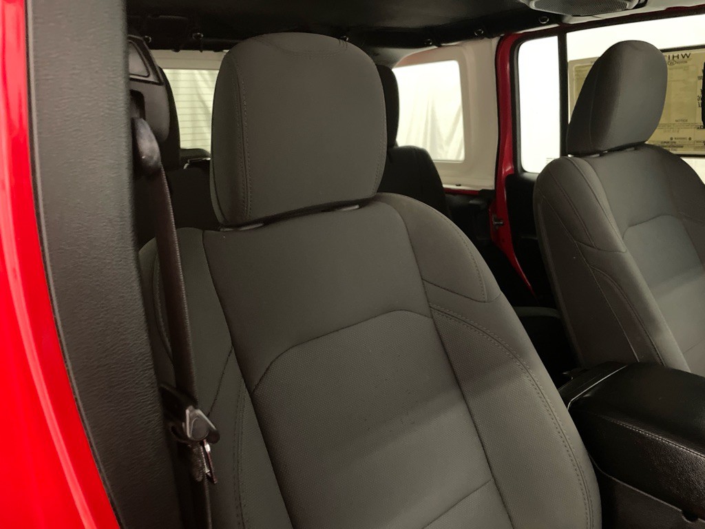 2018 Jeep Wrangler Unlimited Image 16