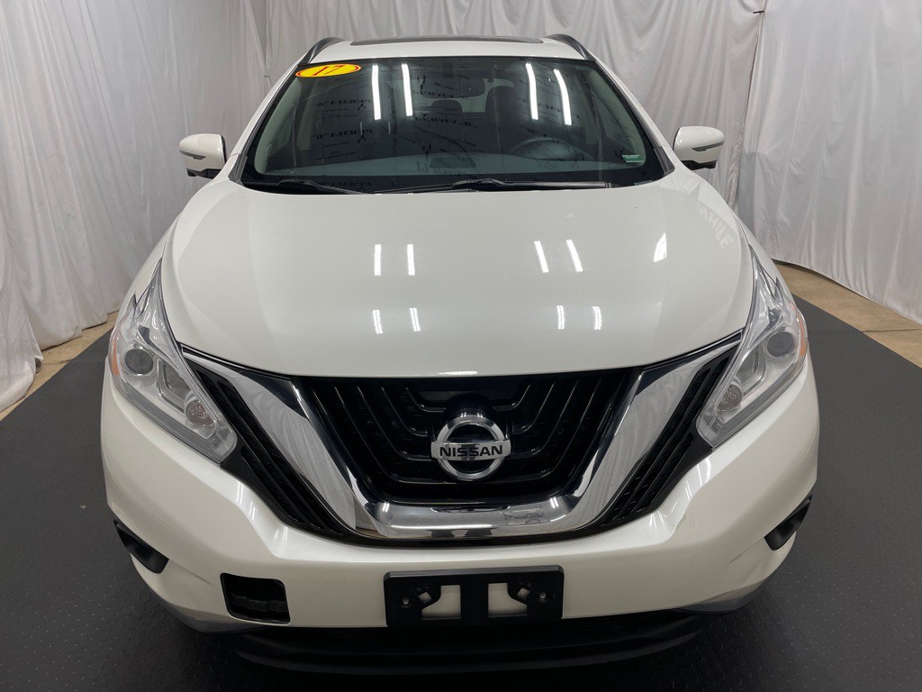 2017 Nissan Murano Image 2