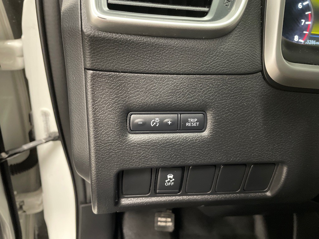 2017 Nissan Murano Image 32