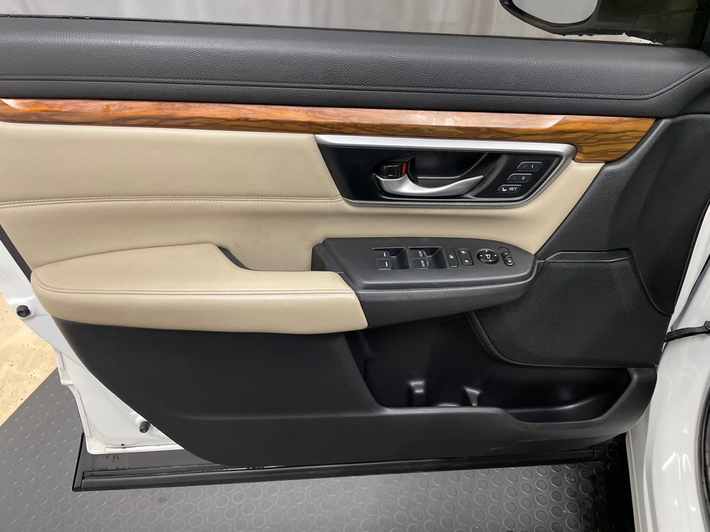 2017 Honda CR-V Image 11