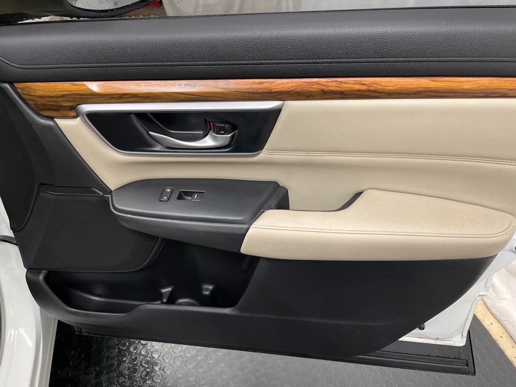 2017 Honda CR-V Image 19